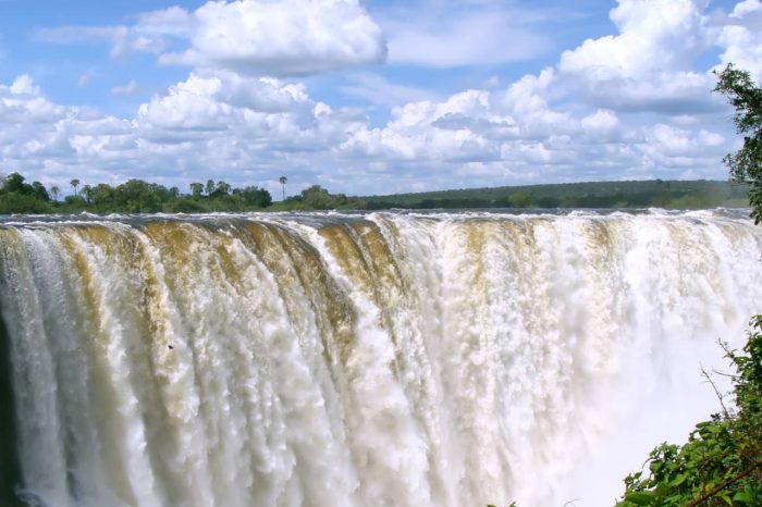 3 day Victoria Falls tour from Cape Town – Victoria Falls Rainbow Hotel